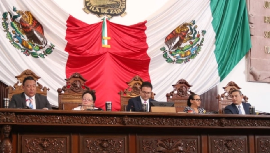 Aumenta a 60 años pena máxima por feminicidio en Coahuila