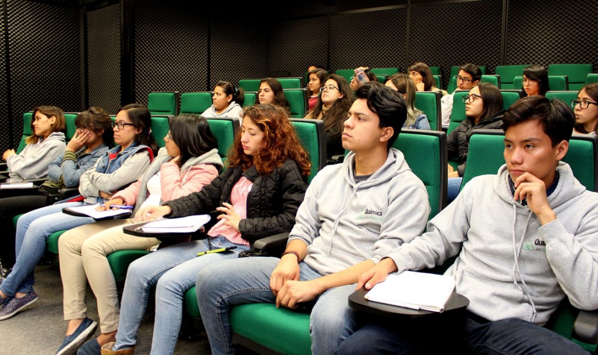 Alumnos de la UTC reciben pláticas y talleres para el emprendimiento