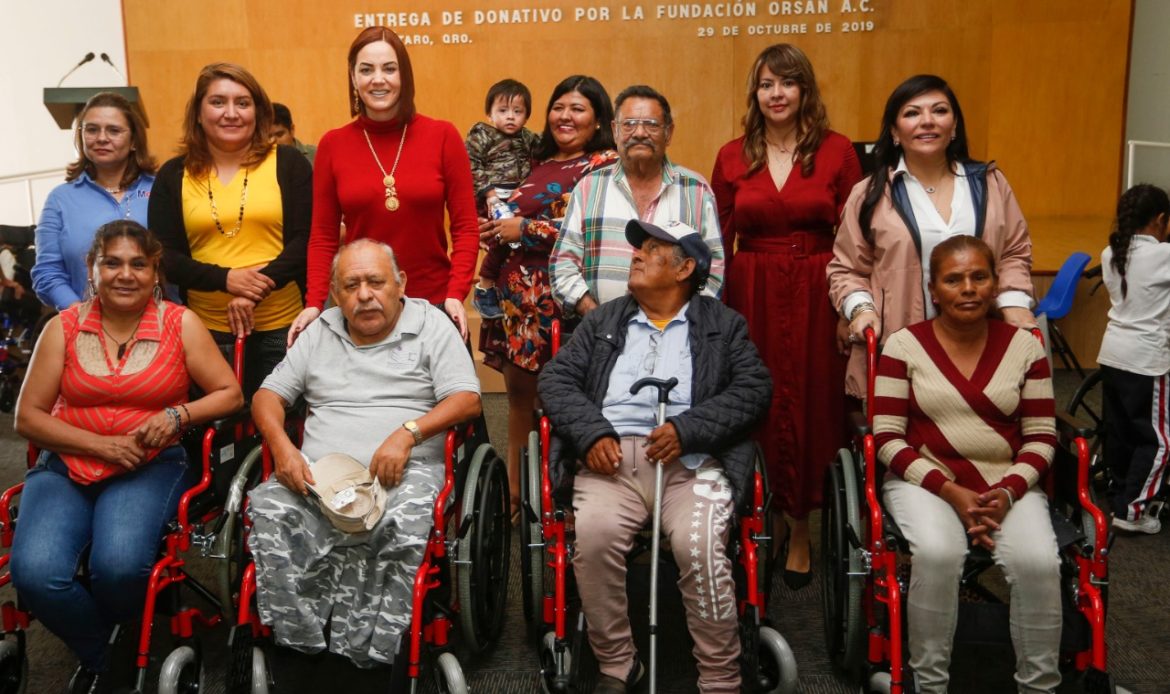 DIF Estatal y Fundación Orsan entregaron sillas de ruedas