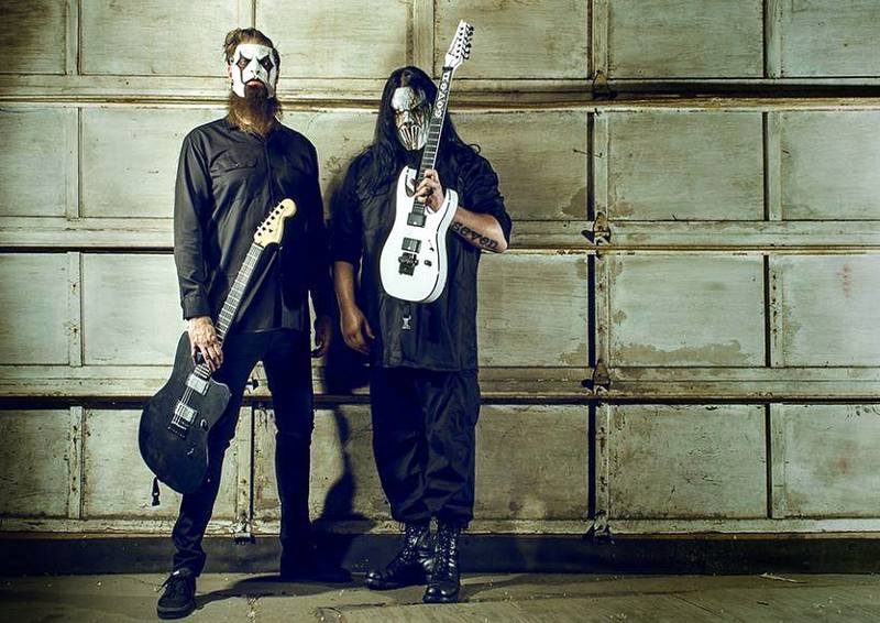 Mick Thomson y Jim Root del grupo Slipknot son elegidos como «El mejor dúo de guitarras»