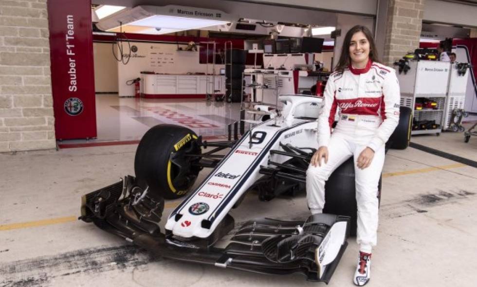 Tatiana Calderón la primera mujer en la historia de la serie que correrá la Súper Fórmula Japonesa en 2020