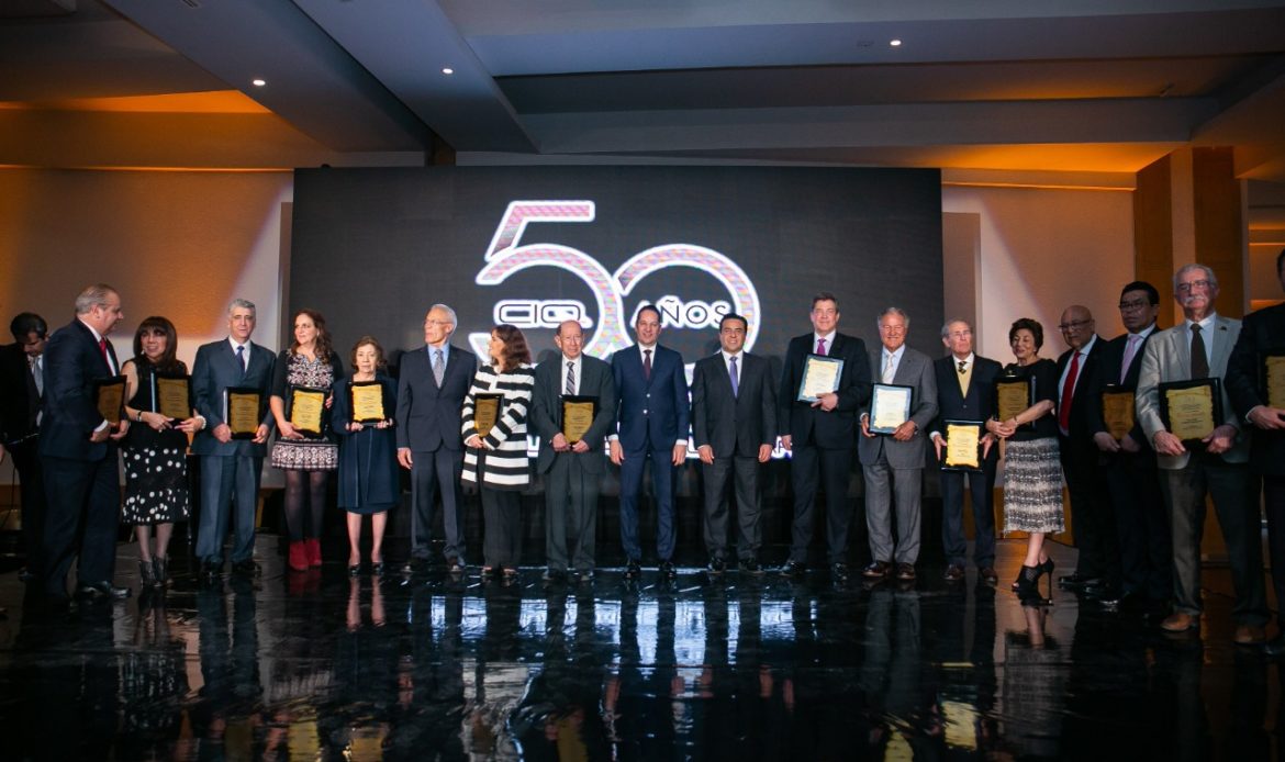 Reconoce Gobernador la visión y compromiso de empresarios del estado durante el 50 Aniversario del Club de Industriales de Querétaro