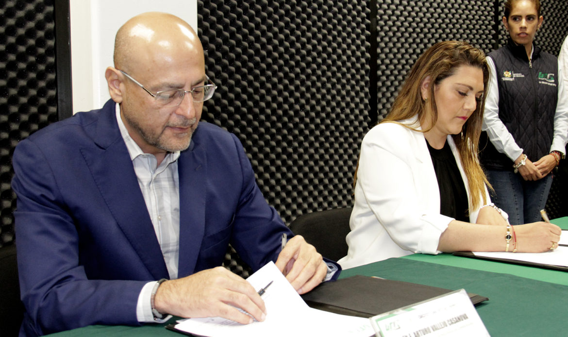 UTC firma acuerdo con Tecnológico Universitario de Aguascalientes para fortalecer a la educación