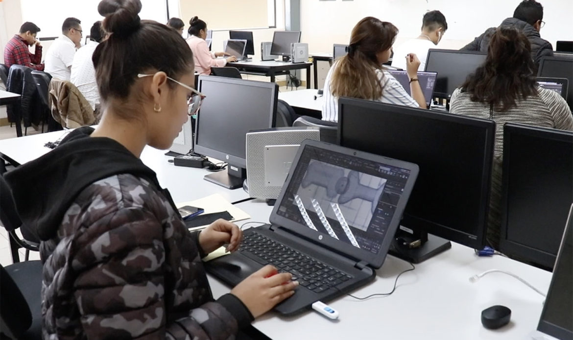 Estudiantes de TI desarrollan productos multimedia y 3D para promoción de la UTC