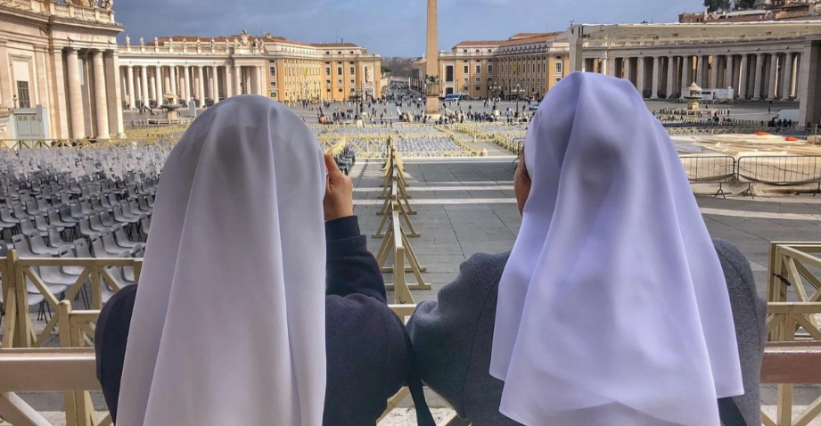 Confirman coronavirus en el Vaticano