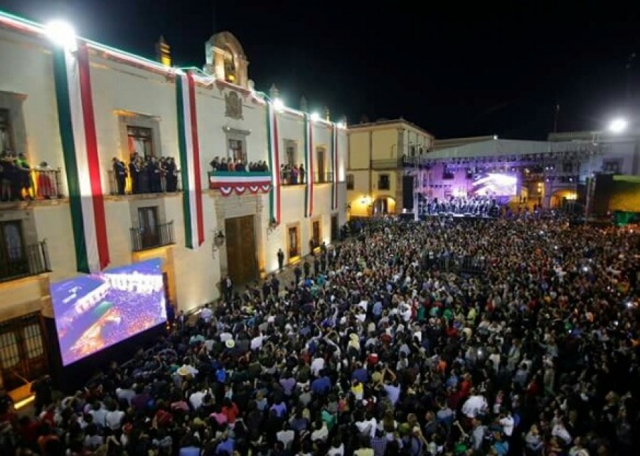 Por covid-19 suspende Querétaro festejos patrios 