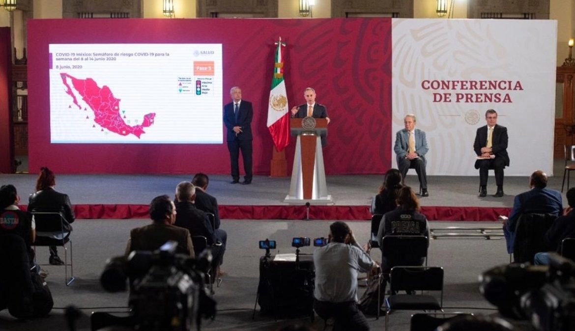 López-Gatell: México sigue en rojo