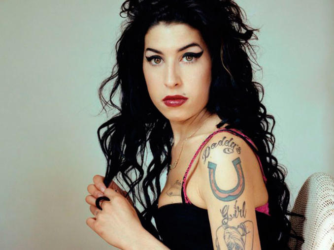 Hoy es el 9no aniversario de la muerte de Amy Winehouse 
