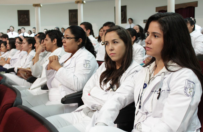 Lanza UAQ curso para ingresar a licenciaturas en el área de salud