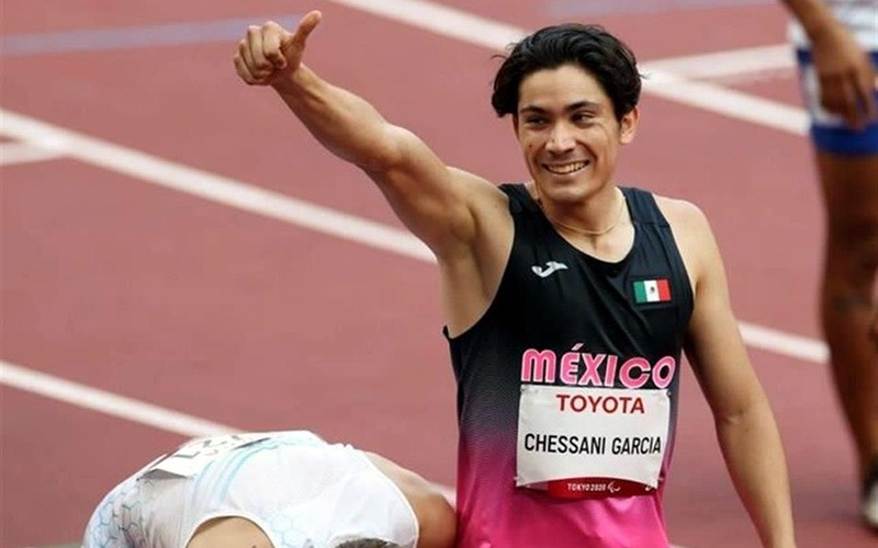 Logra mexicano José Chessani oro en 400 metros
