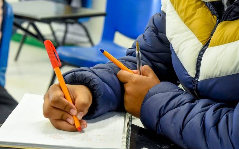 Acumulan 56 casos de Covid-19 en escuelas de Querétaro