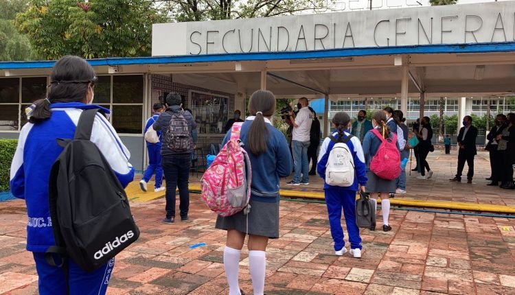 Ya son 1 mil 124 escuelas las que regresaron a clases presenciales en Querétaro