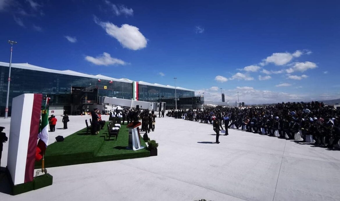Inaugura AMLO Feria Aeroespacial México 2021