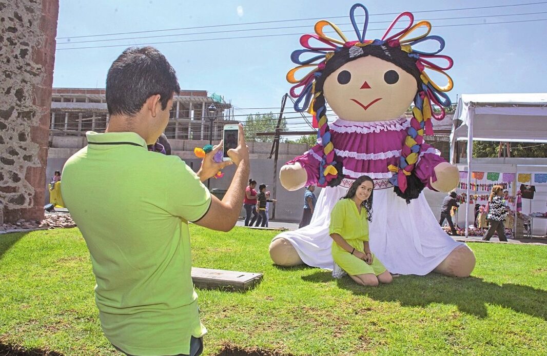 Universidad de Guadalajara termina investigación de la muñeca queretana Lele