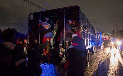 Evacúan nuevamente familias de La Rueda por creciente del Río San Juan