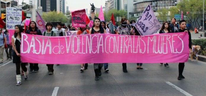 Convocan a Tribunal Feminista contra la Violencia Feminicida en Oaxaca