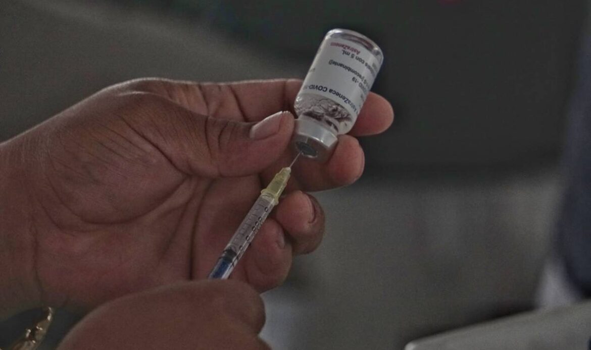 Aplicarán segunda dosis de la vacuna Covid a jóvenes de 18 a 29 años de 5 alcaldías de la CDMX