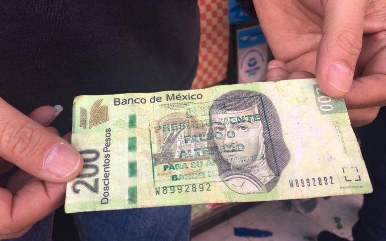 Marcan billetes falsos para evitar que circulen