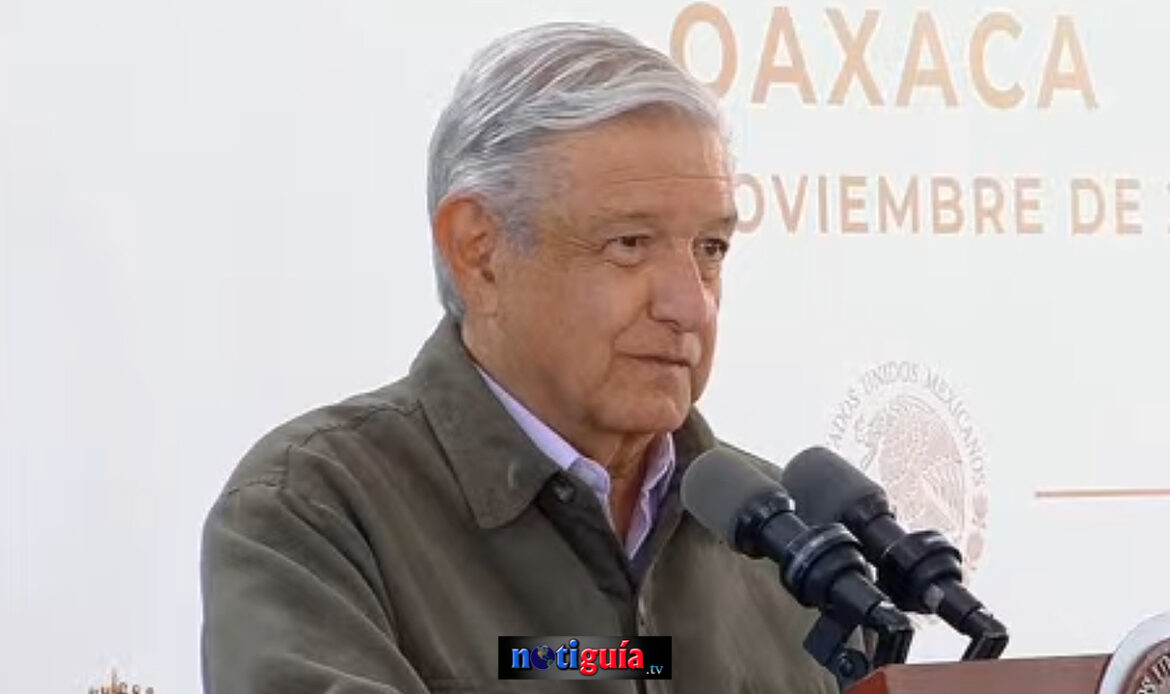 Tecnócratas robaron en refinerías 8 mil mdd: López Obrador