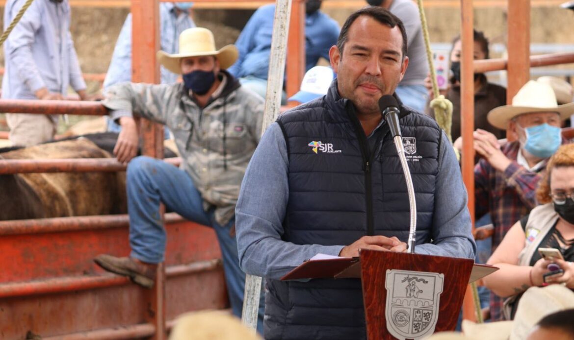 Presenta Roberto Cabrera la Secretaría de Desarrollo Agropecuario