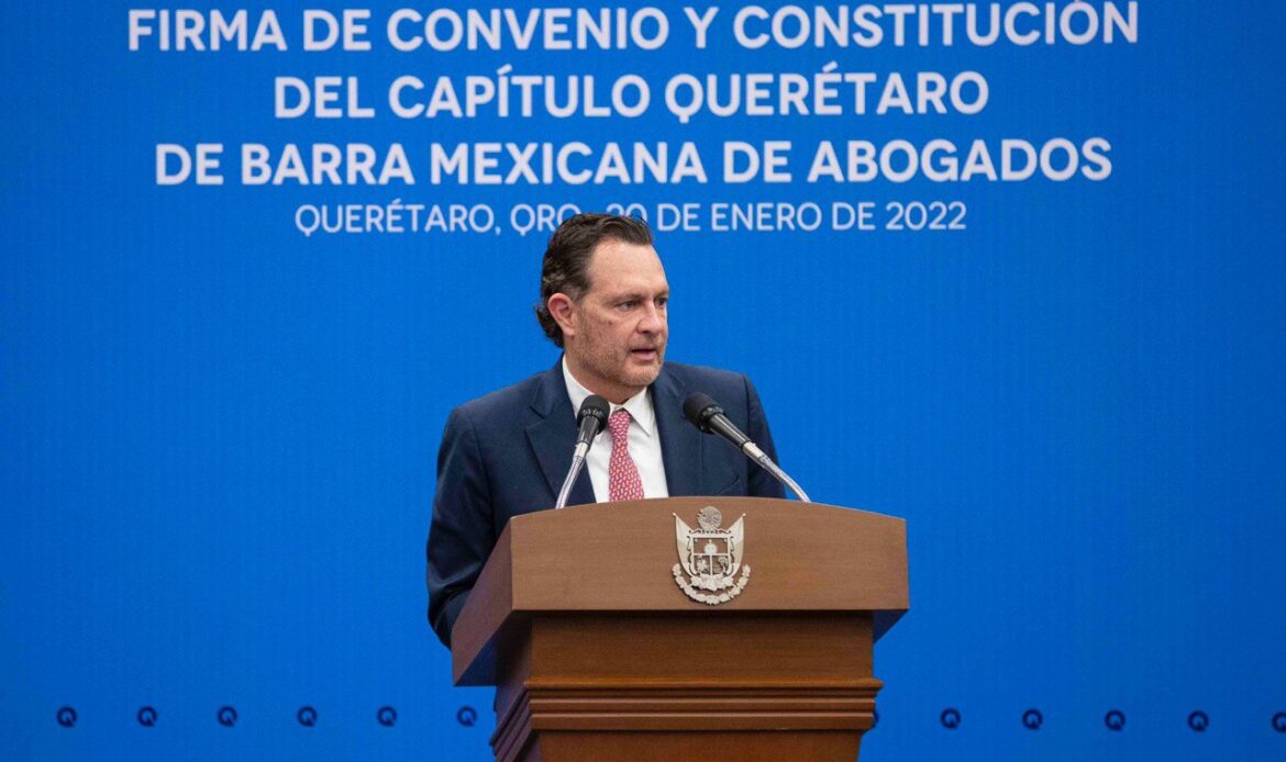 Preside Gobernador constitución del Capítulo Querétaro de la Barra Mexicana de Abogados