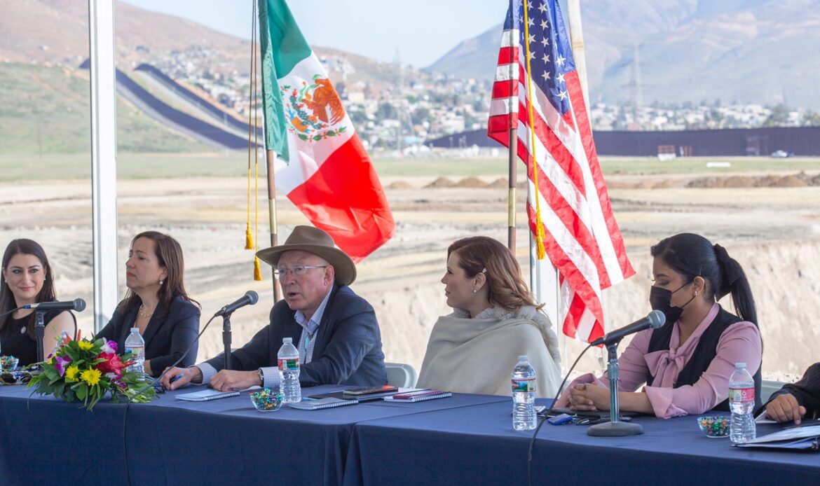 EE.UU. y México acuerdan acelerar obras del nuevo cruce fronterizo para 2023