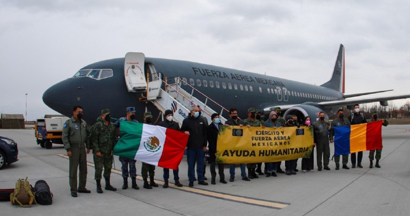 Aterriza avión para repatriar a mexicanos que huyeron de Ucrania