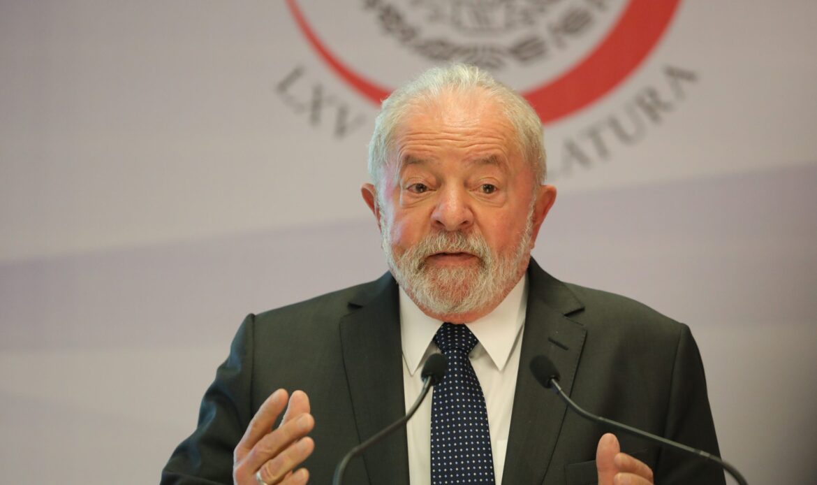Lula asegura que México muestra que es posible equidad de género en la política