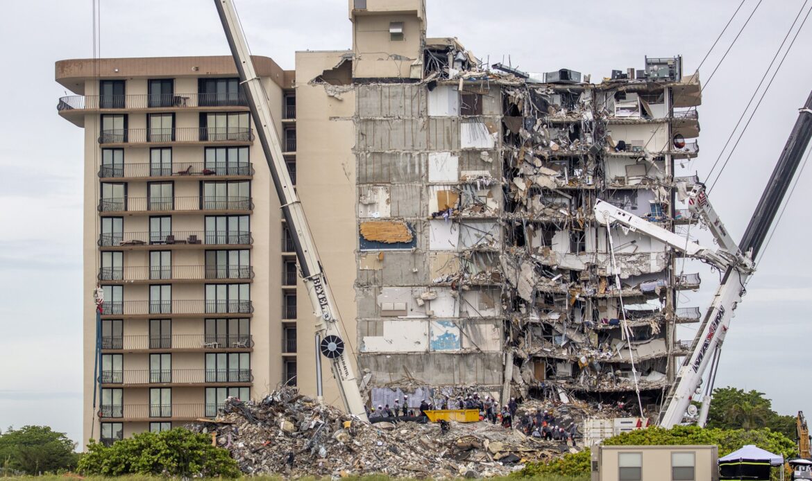Juez ratifica compensación de 83 mdd por derrumbe de edificio en Miami