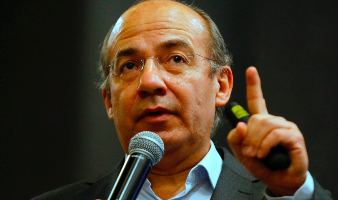“No se puede conducir un país desde el odio”: Calderón pide a AMLO frenar polarización