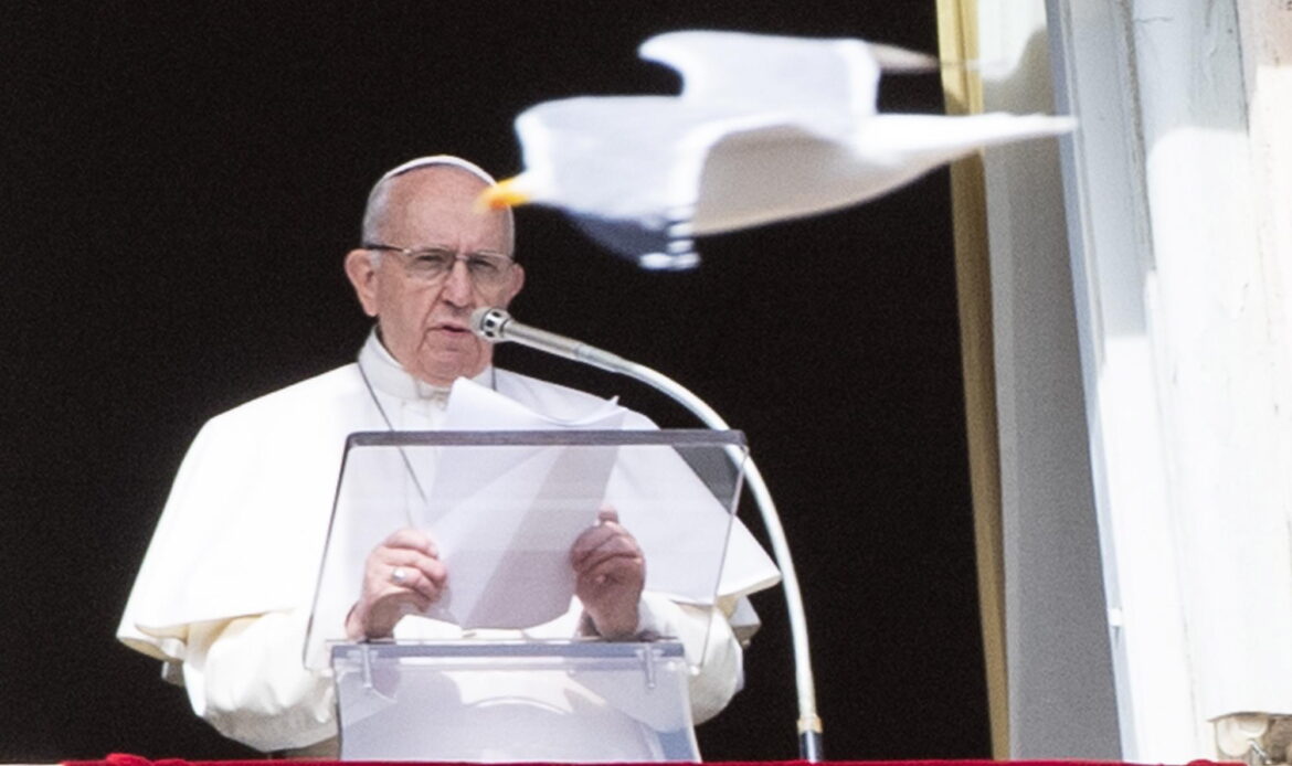 “¡En nombre de Dios, deténganse!”, llama papa Francisco a detener guerra en Ucrania