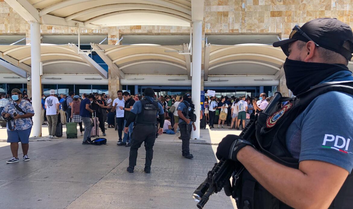 México “es un país en paz”: AMLO tras incidente en Aeropuerto de Cancún