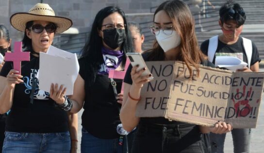 Colectivos de Nuevo León se unen a ‘luto nacional’ por feminicidios