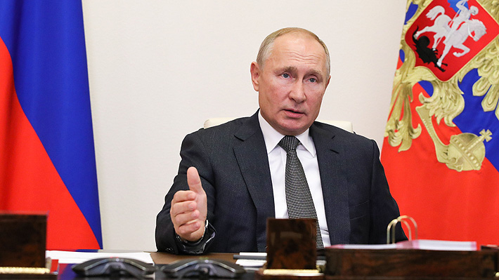 Putin anuncia que no suspenderá el envío de gas natural a Serbia