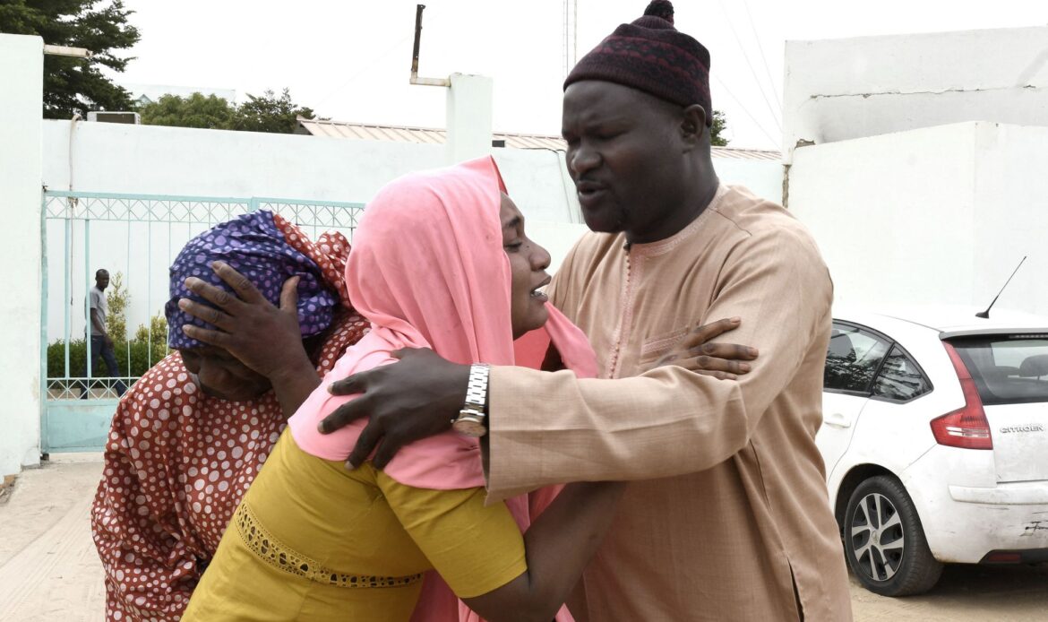 Mueren 11 recién nacidos por un incendio en un hospital de Senegal