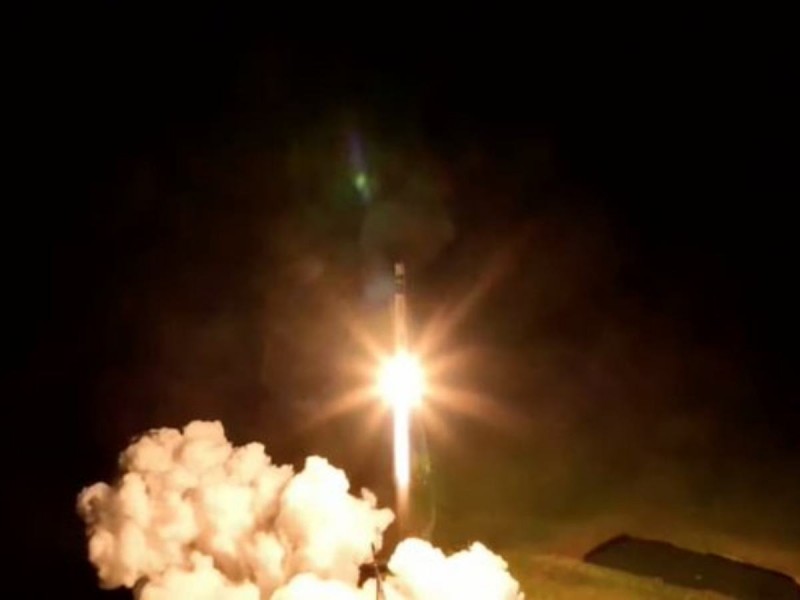 NASA lanza minisatélite para intentar volver a la Luna