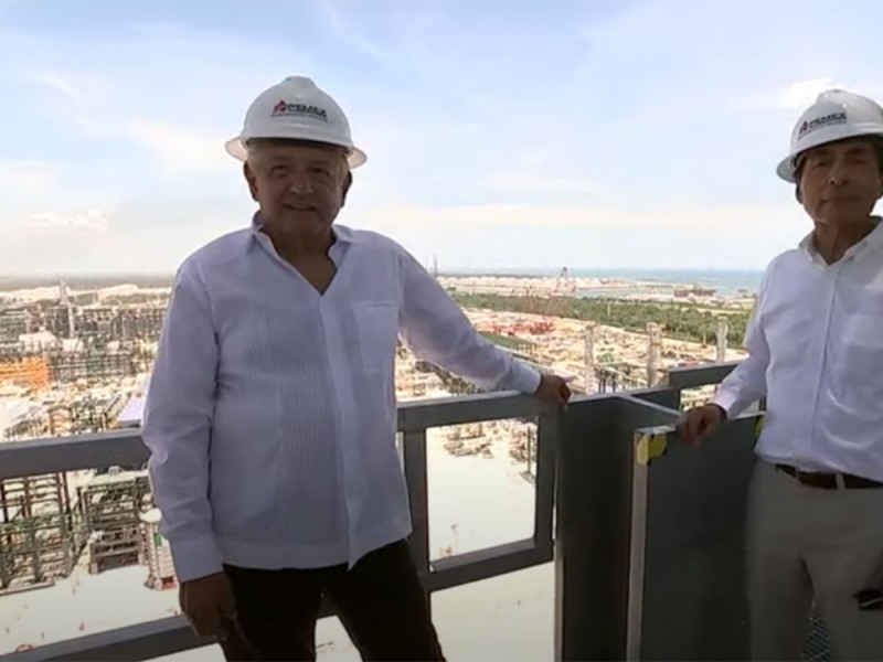 «Es un sueño hecho realidad»: López Obrador al inaugurar primera etapa de refinería Dos Bocas