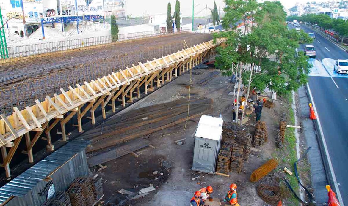 Reparaciones del puente de Sombrerete correrán a cargo de la empresa constructora: SDUOP