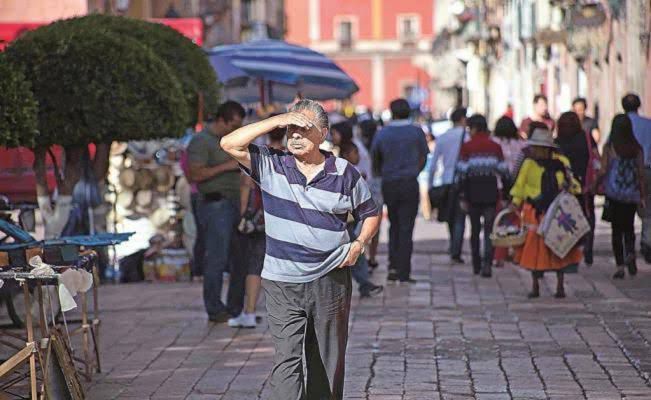 Exhortan en Querétaro a fortalecer las medidas preventivas en temporada de calor