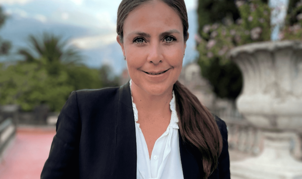 Nombra gobernador a Adriana Vega Vázquez Mellado como nueva secretaria de Turismo