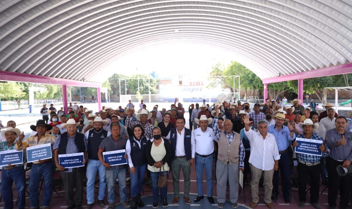 Productores de Pedro Escobedo recibirán 11 millones de pesos en implementos agrícolas