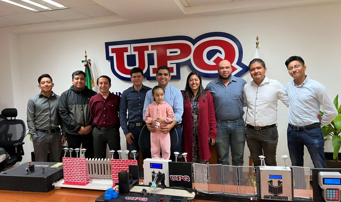 UPQ obtiene tres primeros lugares en la Feria de Proyectos BUAP