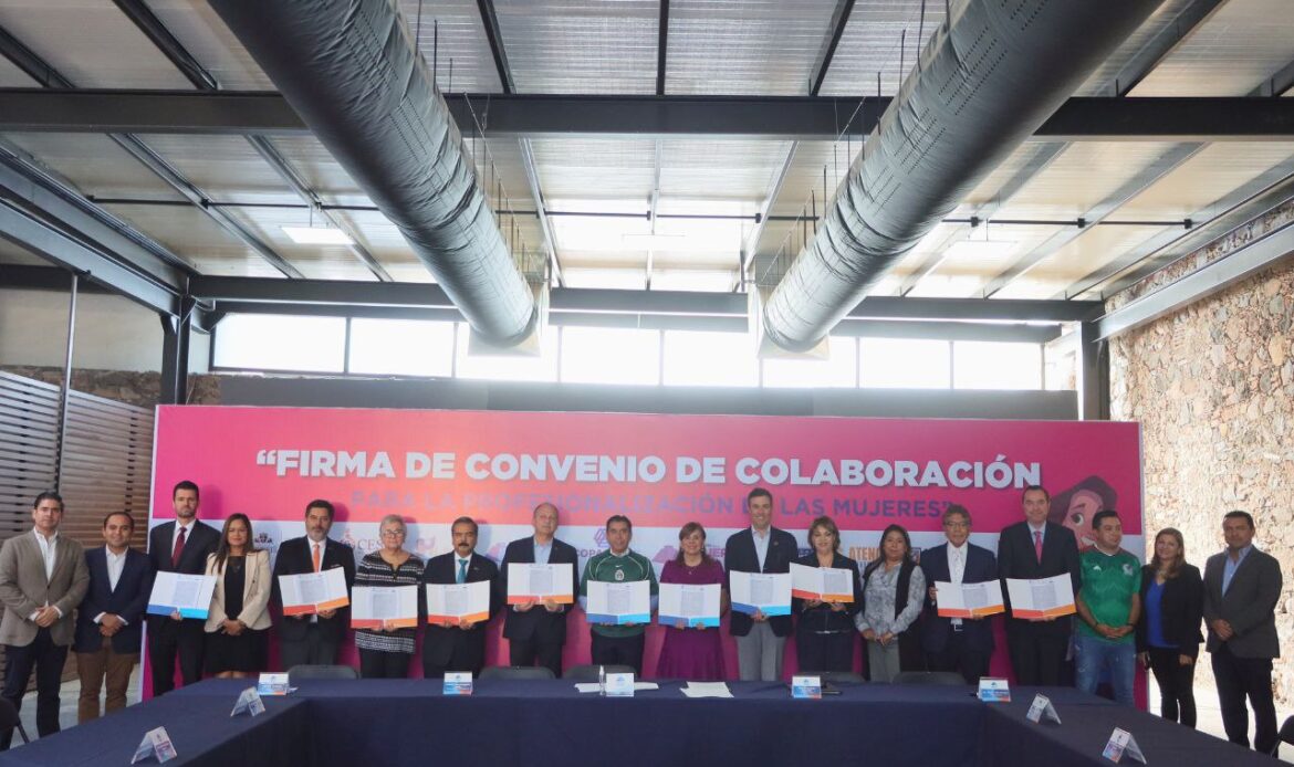 Corregidora firma convenio con universidades para la profesionalización de las mujeres