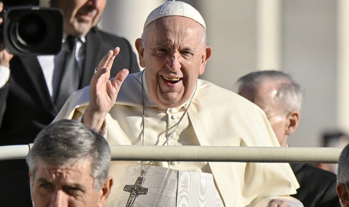 Papa Francisco afirma que la paz no se consigue derrotando a alguien