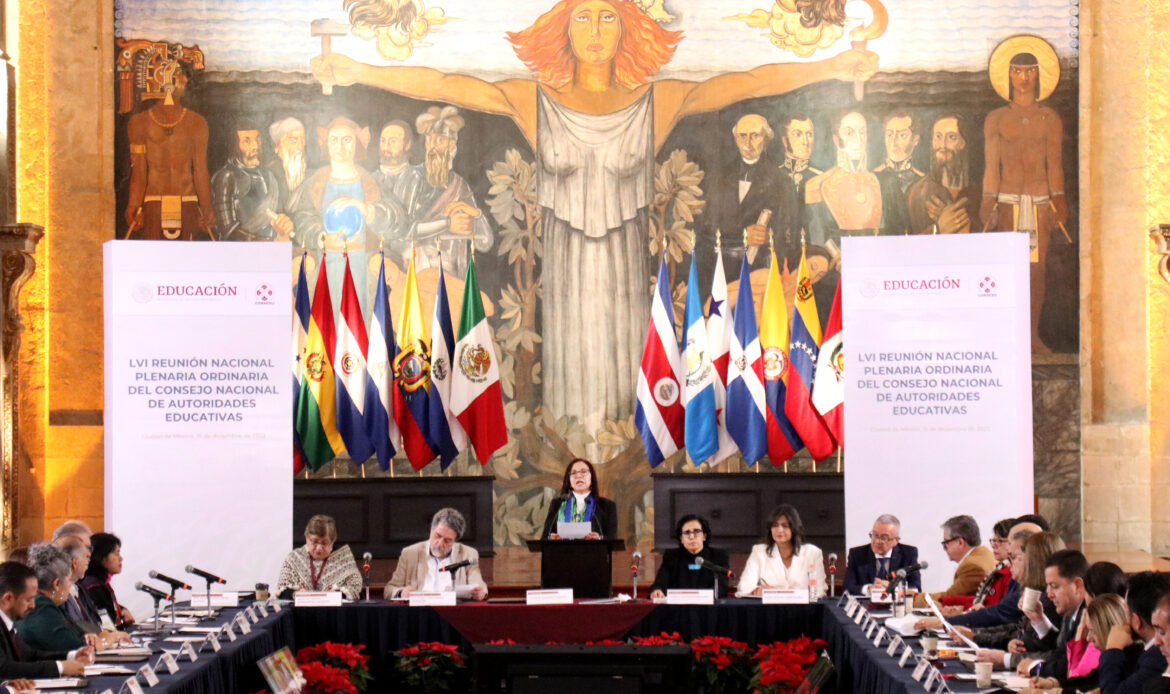 Autoridades educativas deben trabajar en colectivo para beneficio del sector: Leticia Ramírez Amaya