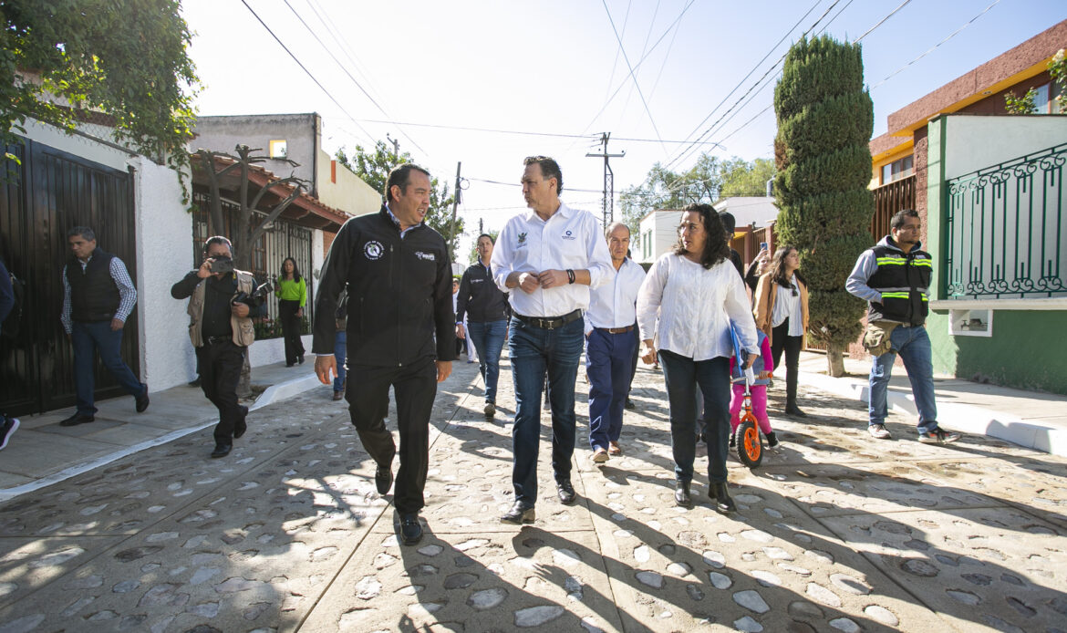<strong>Entrega Gobernador obra social por 29.2 mdp en calles de SJR</strong>