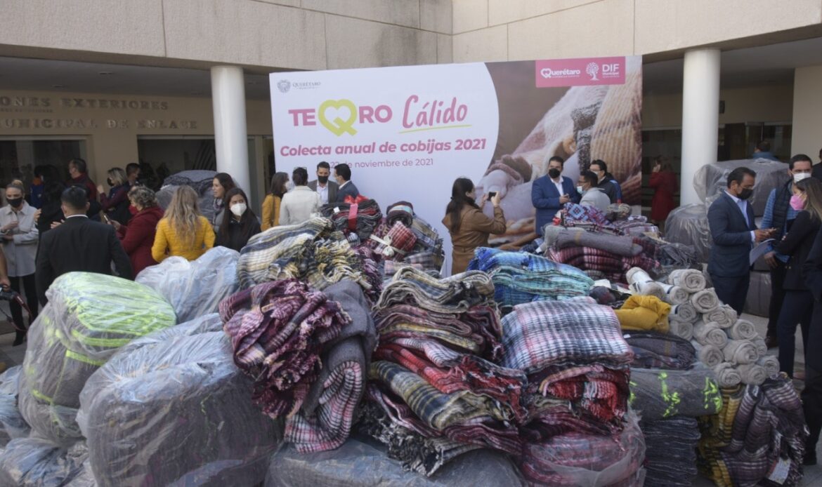Colecta “Te Qro Cálido” reunió 29 mil 627 cobijas en Querétaro capital