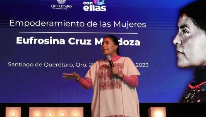 La Diputada Federal Y Activista Por Las Mujeres, Eufrosina Cruz Mendoza, Ofreció Su Testimonio De Vida