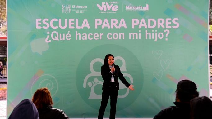 Centro Vive El Marqués realiza “Taller para Padres”, para mejorar la convivencia entre padres e hijos