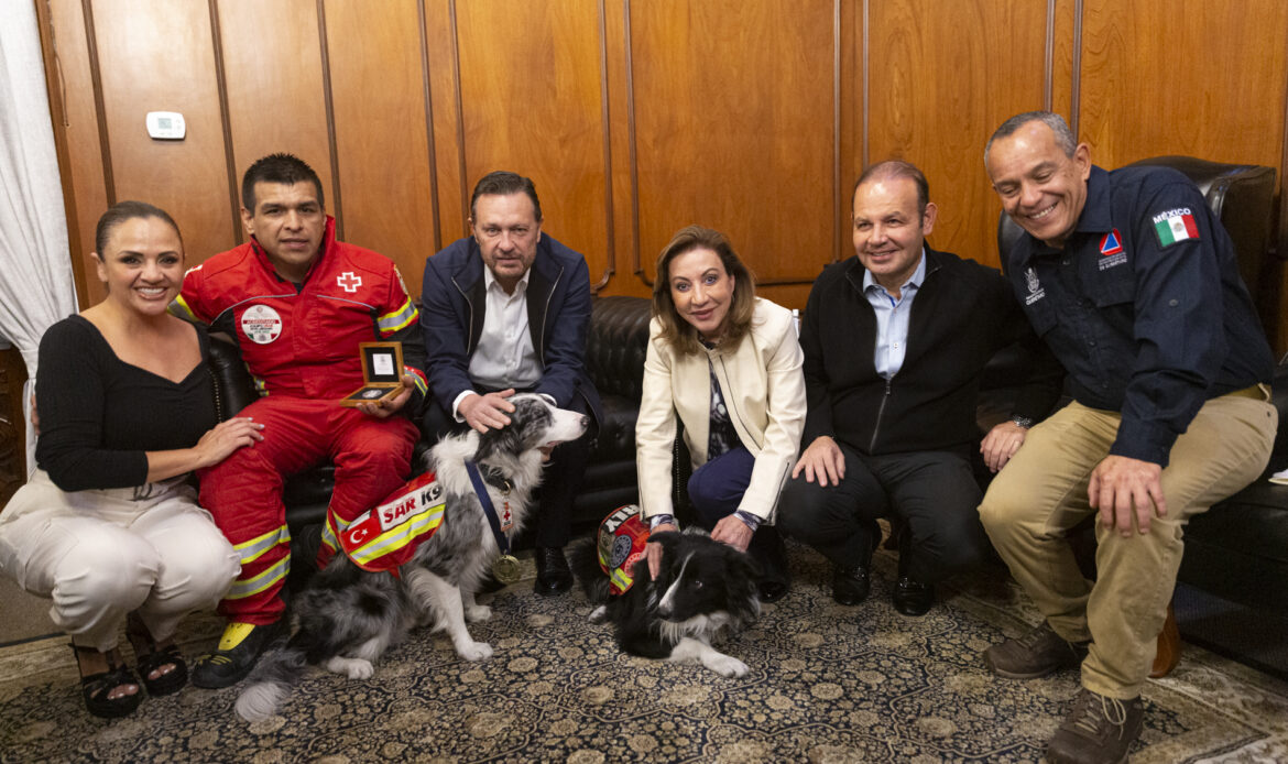 Querétaro tendrá escuela de perros rescatistas; reconoce Kuri a unidad de búsqueda que fue a Turquía